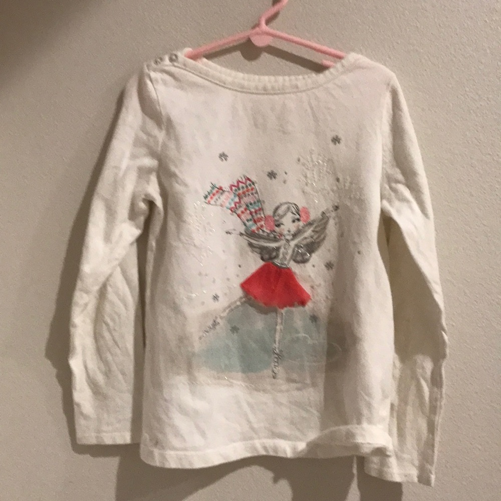 A long sleeve ice skating girl with tool skirt